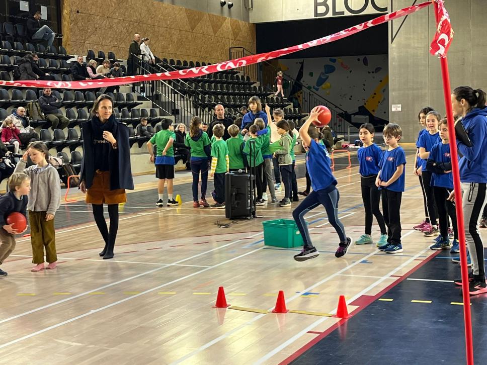 6d62bbfb-6e3d-40c7-b249-b7bed6a76a46